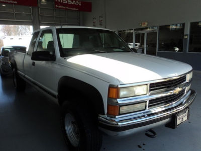 1996 Chevrolet 2500 -
   Cars.com </title>
   <meta name="title" content="1996 Chevrolet 2500 - Cars.com"/>
   <meta name="description" content="Listed on Cars.com