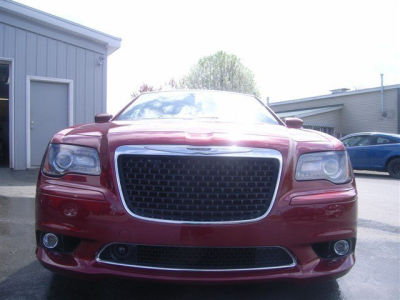 2012 Chrysler 300 SRT-8