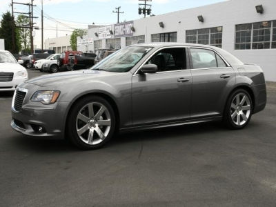 2012 Chrysler 300 SRT-8