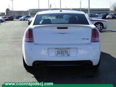 2013 Chrysler 300 SRT-8