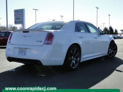 2013 Chrysler 300 SRT-8