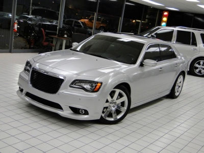 2012 Chrysler 300 SRT-8