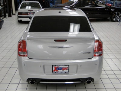 2012 Chrysler 300 SRT-8