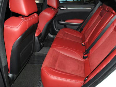 2012 Chrysler 300 SRT-8