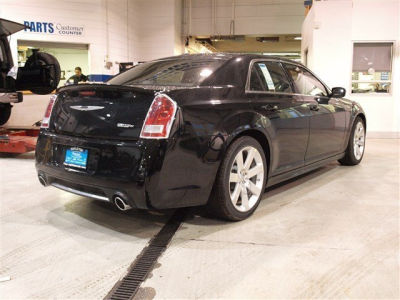 2012 Chrysler 300 SRT8