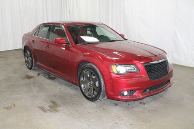 2012 Chrysler 300 SRT-8