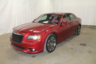 2012 Chrysler 300 SRT-8