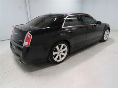 2012 Chrysler 300 SRT-8