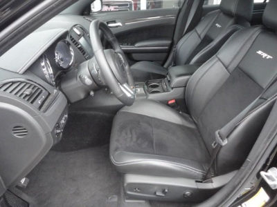 2012 Chrysler 300 SRT8