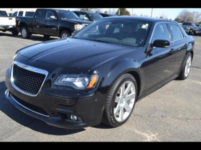 2012 Chrysler 300 SRT-8