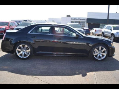 2012 Chrysler 300 SRT-8