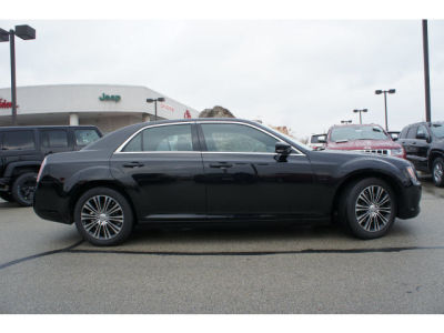 2012 Chrysler 300 S V8