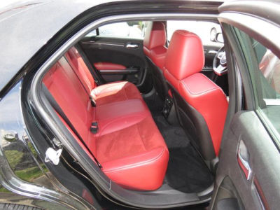 2012 Chrysler 300 SRT-8