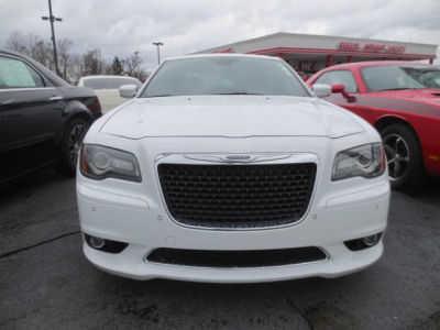 2012 Chrysler 300 SRT-8