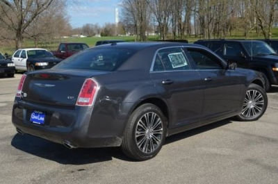 2013 Chrysler 300 S