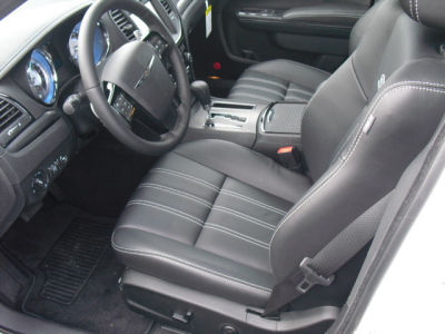 2013 Chrysler 300 S