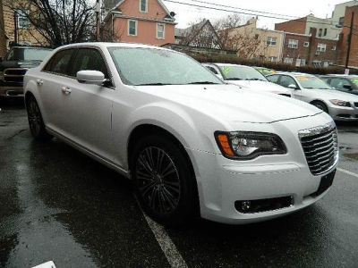 2012 Chrysler 300 S V6