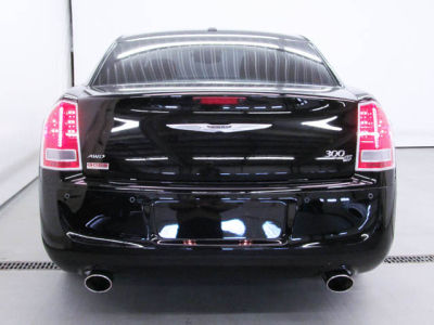 2012 Chrysler 300  S V8
