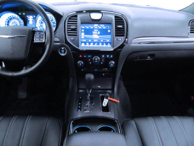 2012 Chrysler 300  S V8