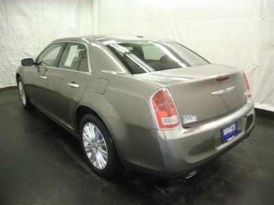 2012 Chrysler 300 Limited
