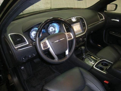 2012 Chrysler 300 300C