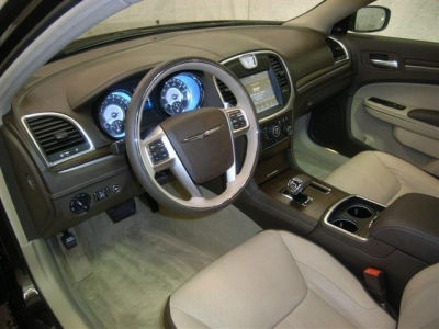 2012 Chrysler 300  Limited