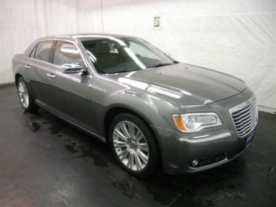 2012 Chrysler 300 Limited