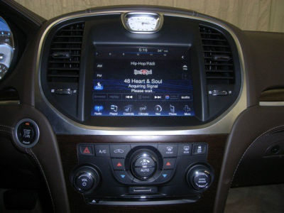 2012 Chrysler 300 Limited