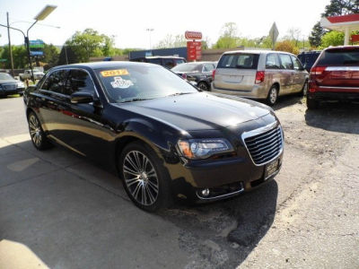 2012 Chrysler 300 S V8