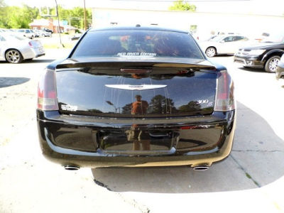 2012 Chrysler 300 S V8