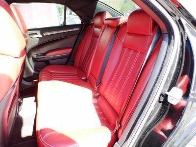 2012 Chrysler 300 S V8