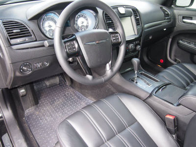 2013 Chrysler 300 300S