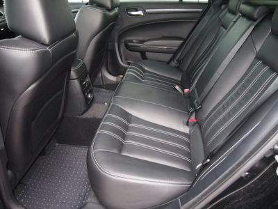 2013 Chrysler 300 300S