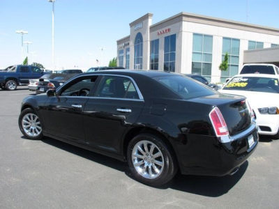 2013 Chrysler 300  300C