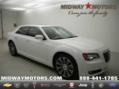 2012 Chrysler 300  S V8