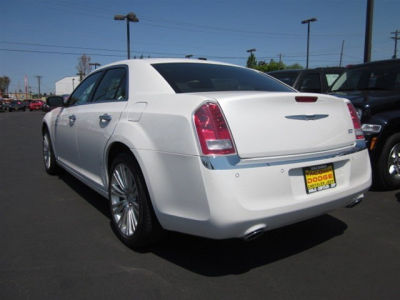 2011 Chrysler 300 Limited