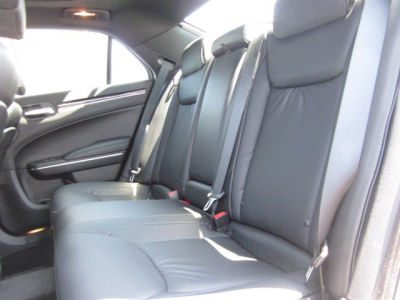 2011 Chrysler 300 Limited