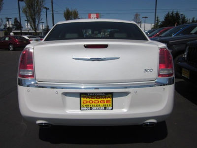 2011 Chrysler 300 Limited