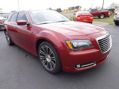 2012 Chrysler 300  S V8