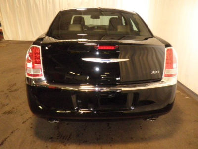 2013 Chrysler 300 Base