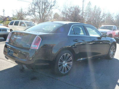 2012 Chrysler 300 S V6