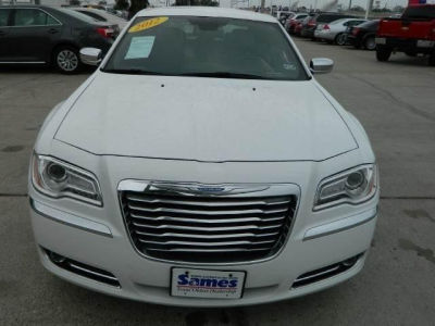 2012 Chrysler 300  300C