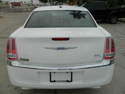 2012 Chrysler 300  300C
