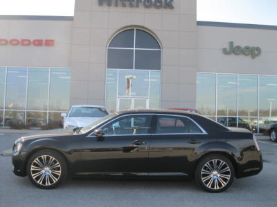 2012 Chrysler 300 S V6