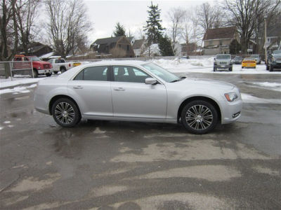 2012 Chrysler 300 S V6