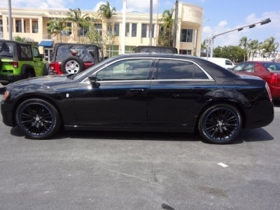 2012 Chrysler 300 S V8