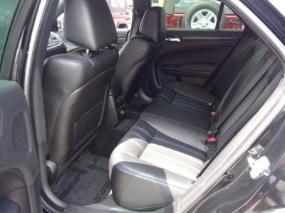 2012 Chrysler 300 S V8