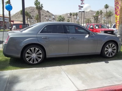 2012 Chrysler 300  S V6