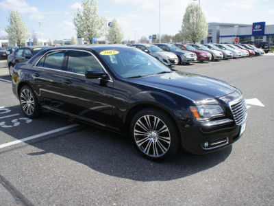 2012 Chrysler 300 S V8