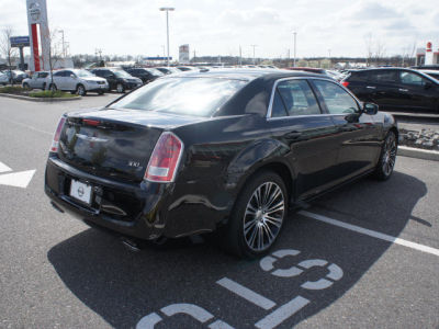 2012 Chrysler 300 S V8